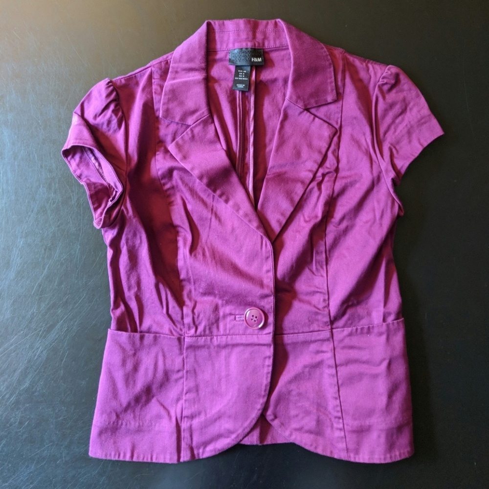 H&M Fuchsia Short Sleeve One Button Suit Jacket - image 1